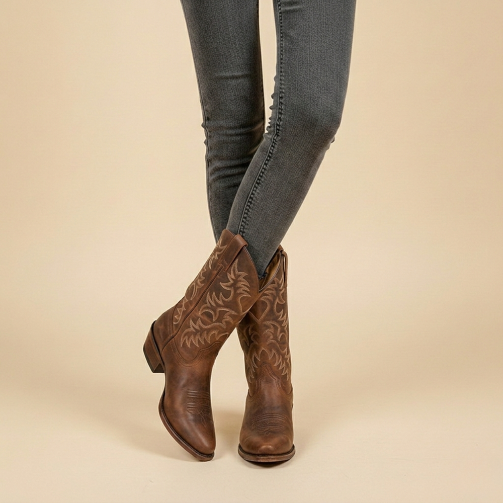Adelaide - Women's Embroidered Western Cowboy Boots