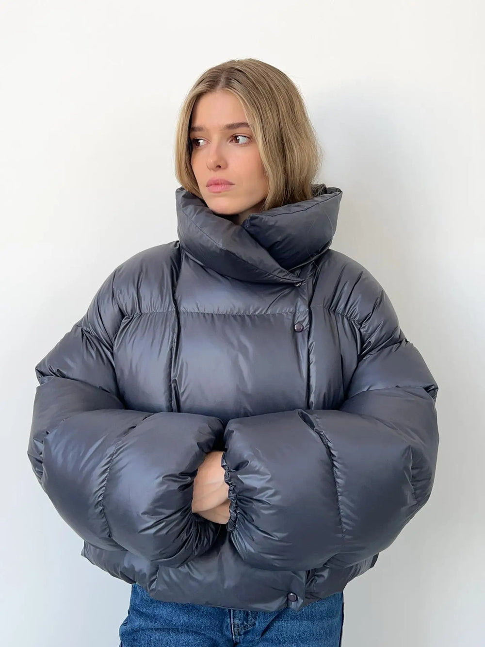 Mavis - Women's Oversized Cropped Puffer Jacket
